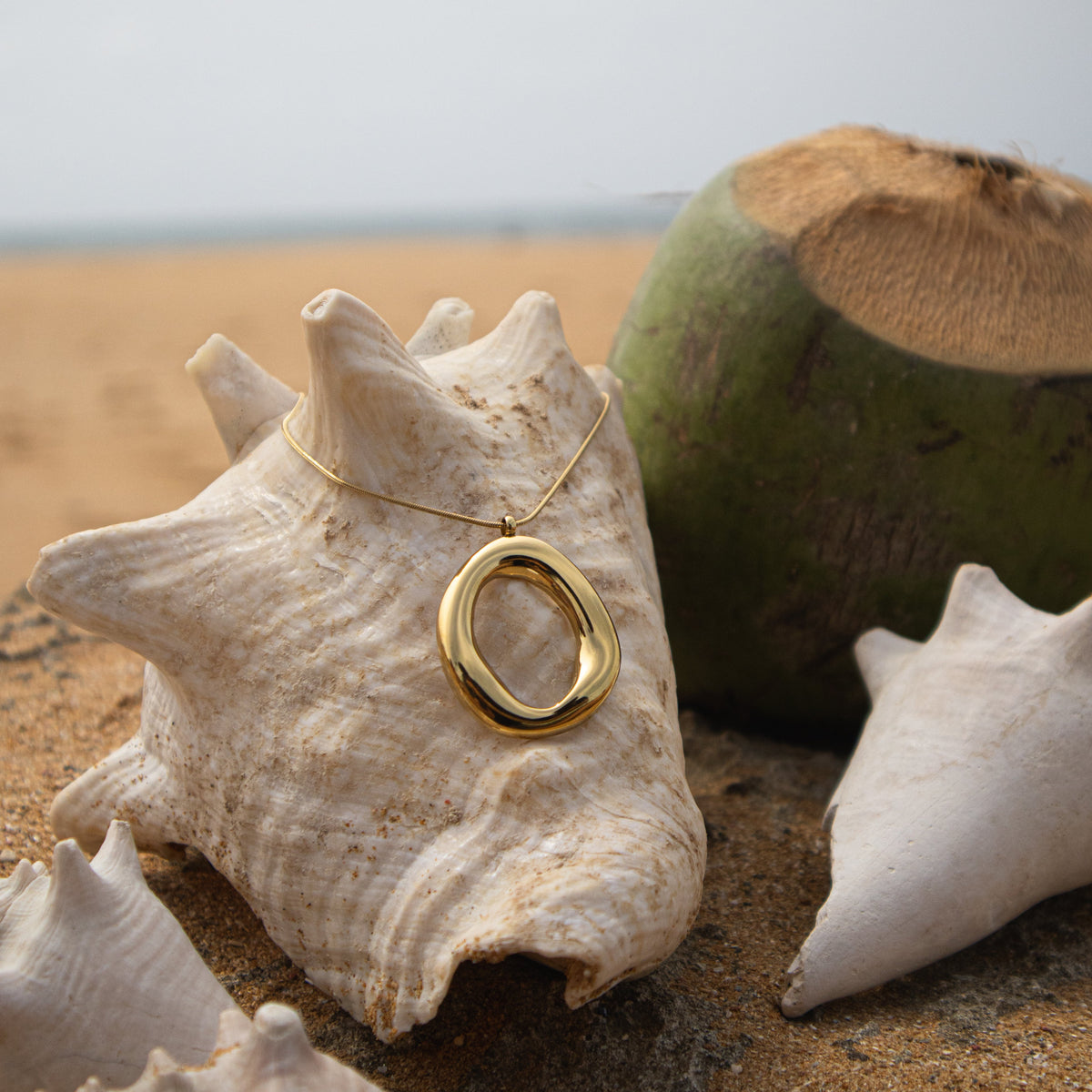Ola necklace